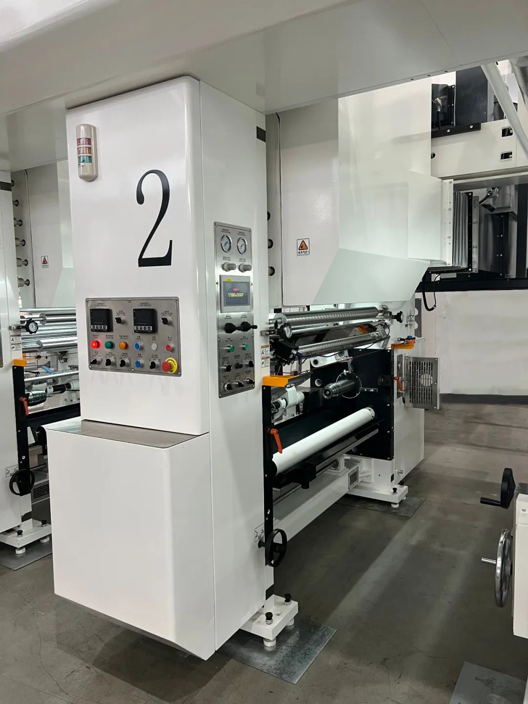 干式復(fù)合機(jī)6 干式復(fù)合機(jī)6